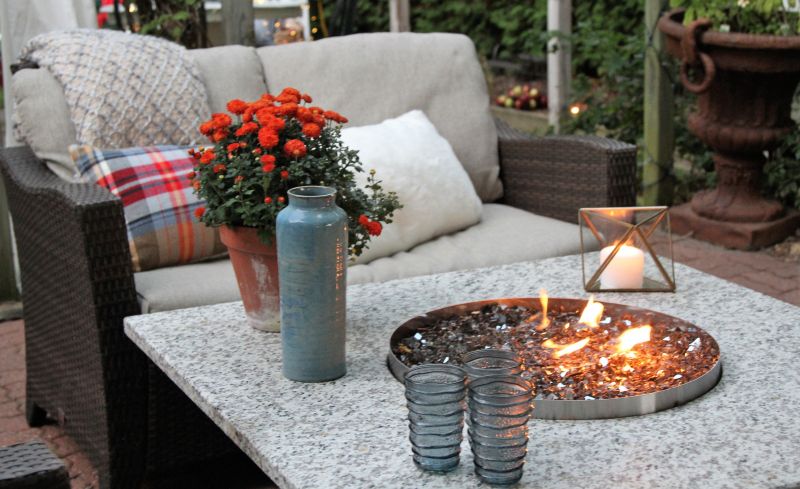 Built-in Fire Pit with Seating